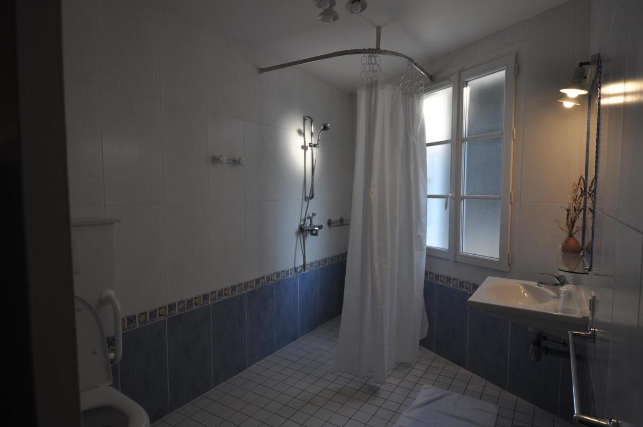 Le Concept Hotel Les Portes-en-Re Exterior photo