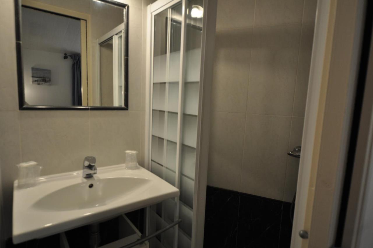 Le Concept Hotel Les Portes-en-Re Exterior photo